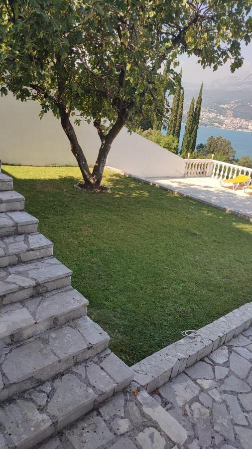Mountain Bay Views Apartments Njivice Exterior foto