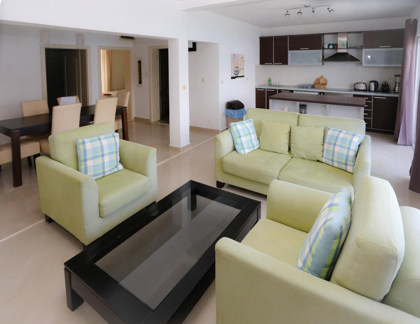 Mountain Bay Views Apartments Njivice Exterior foto